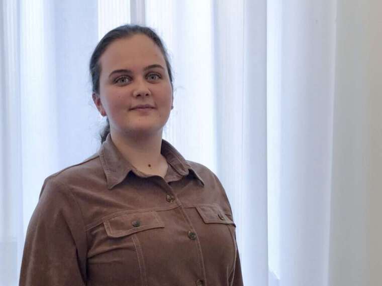 Frau Aleksandra Kostic